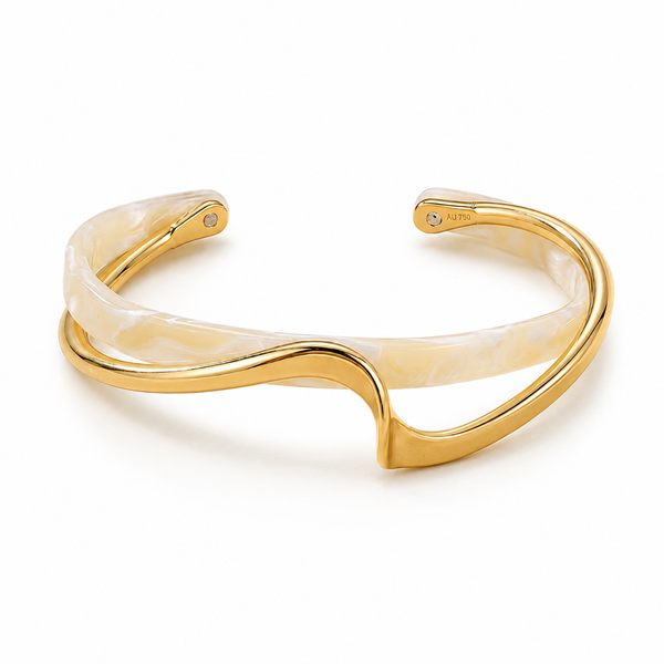 Pulseira Dourada de Opala Suavemente Brilhante